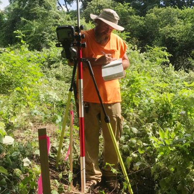 professional land surveyor services